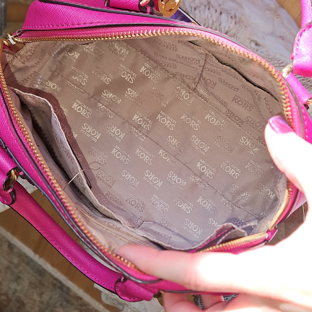 Michael Kors Fuchsia Leather Mini Cindy Satchel - Picture 9 of 13